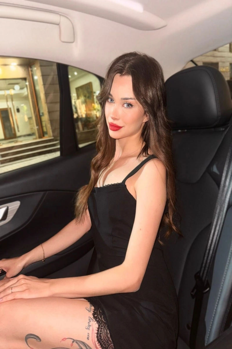 Emmy escort dubai