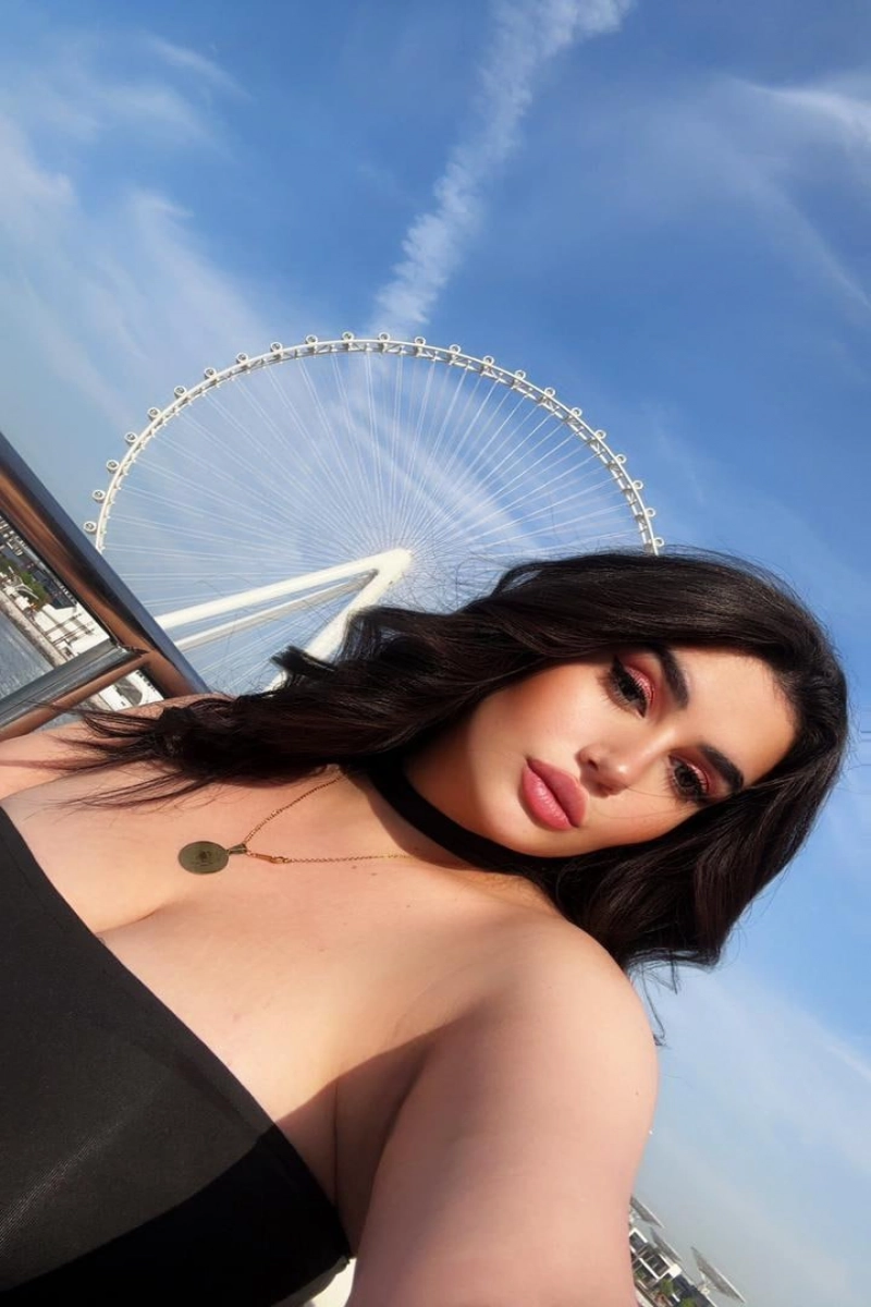 Huda escort dubai